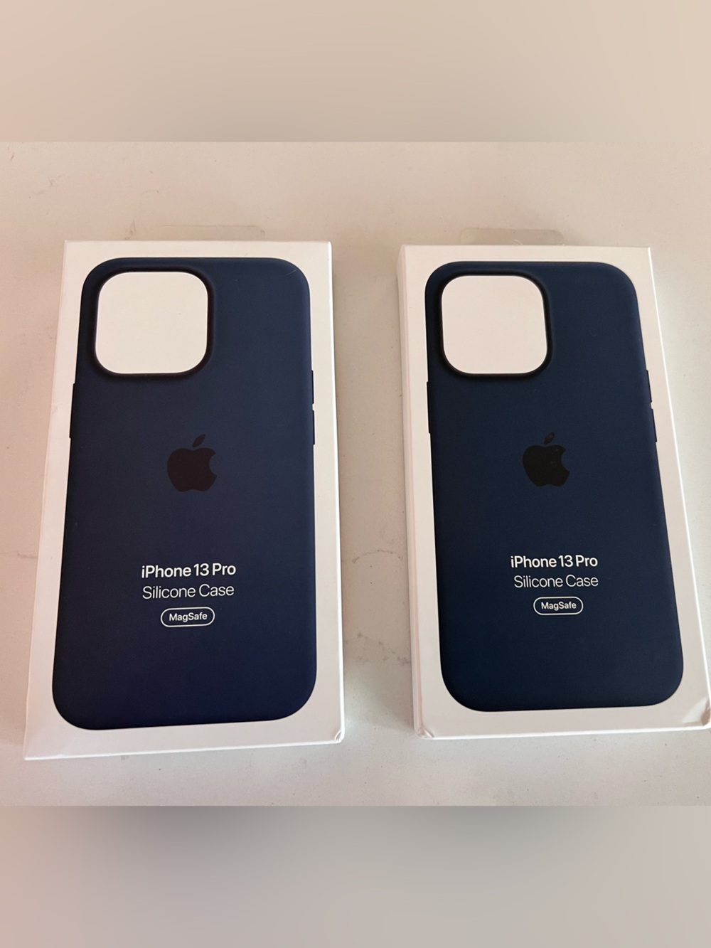Apple iPhone 13 Pro Silicone Case - Midnight Blue (MagSafe) - 2 cases